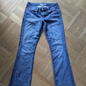 "Honey Fit" Joe's mid rise boot cut jeans
